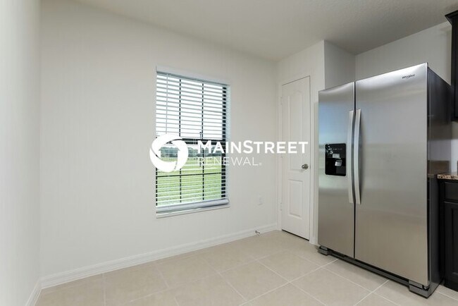 Foto del edificio - 3 Bedroom Pet-Friendly Home in Leesburg, FL with Main Street Renewal