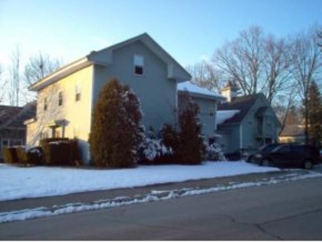Building Photo - 514 Hanover