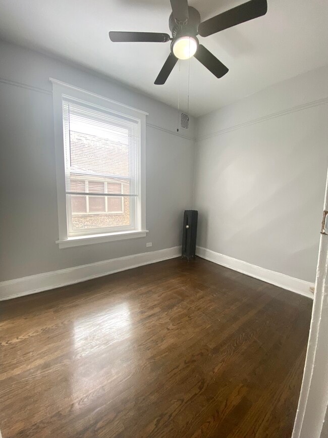 1251 Rosemont 3 bedroom - 6257 Lakewood