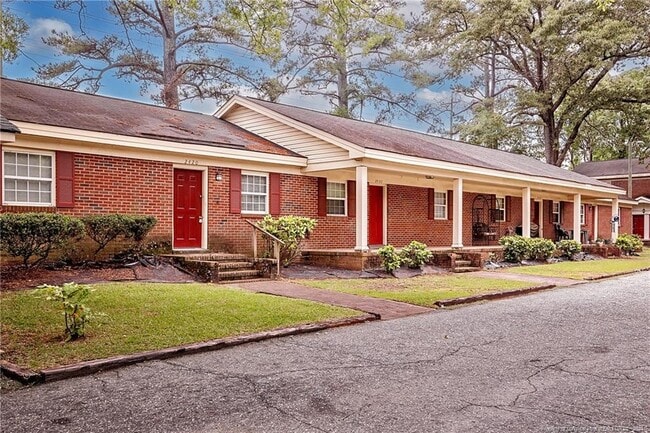 Building Photo - 2422 Bragg Blvd