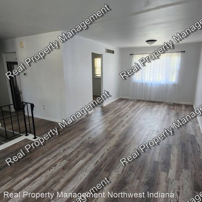 4 br, 2.5 bath House 7942 Taney Place House Rental in Merrillville