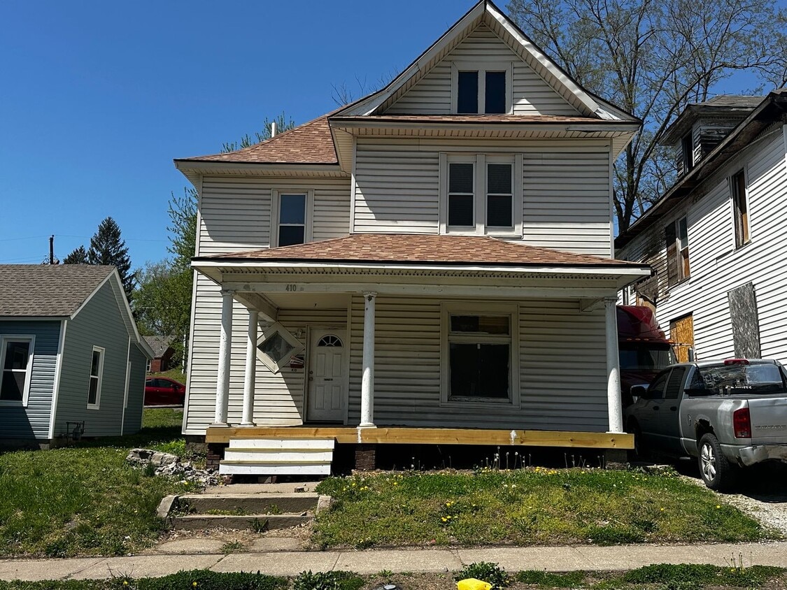 Primary Photo - 410 S 22nd St