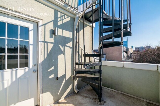 Building Photo - Fairmount Three Bedroom Rowhome