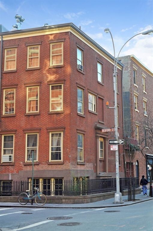Building Photo - 117 Bedford St