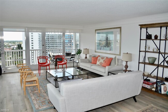 Building Photo - 2 br, 2 bath Condo - 4020 Galt Ocean Dr Ap...