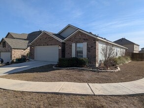 Building Photo - 9002 Sage Pond