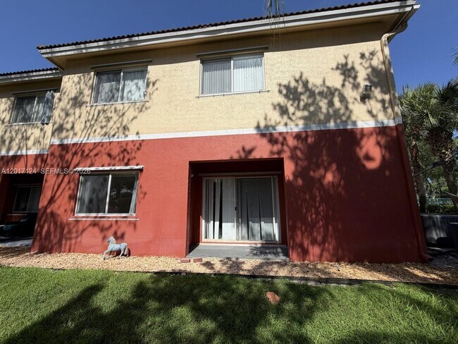 Foto del edificio - 3335 Palomino Dr