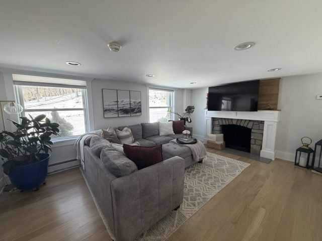 Foto del edificio - 826 Dogburn Rd