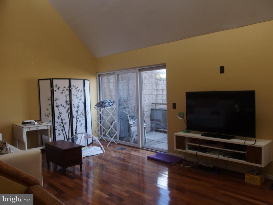 Foto del edificio - 2 Longstream Ct