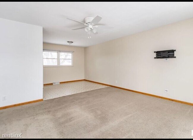 Building Photo - 3 br, 1.5 bath House - 6500 N Randwick Rd