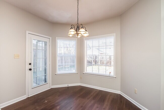 Foto del edificio - 757 Rain Dance Way