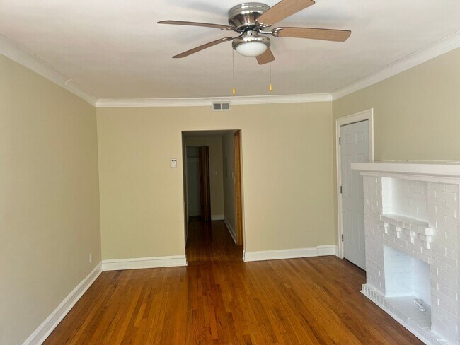 Building Photo - 3457 W 66th St