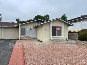 Building Photo - 1651 Peacock Blvd
