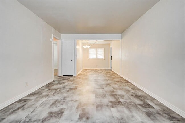 Foto del edificio - 1742 Carlisle Rd