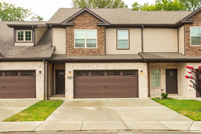 Building Photo - 3337 Alta Ln