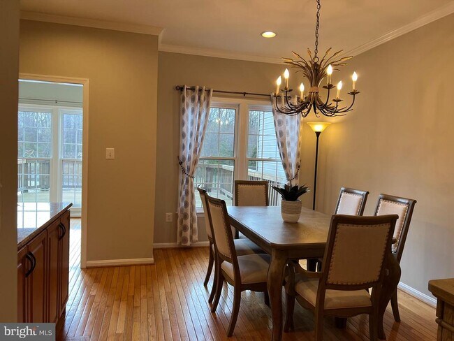 Foto del edificio - 11760 Valley Ridge Cir
