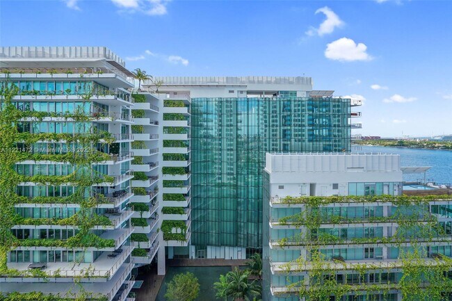 Foto del edificio - 1330 West Ave