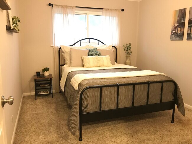 Foto del edificio - 1865 Coronado Hills Dr