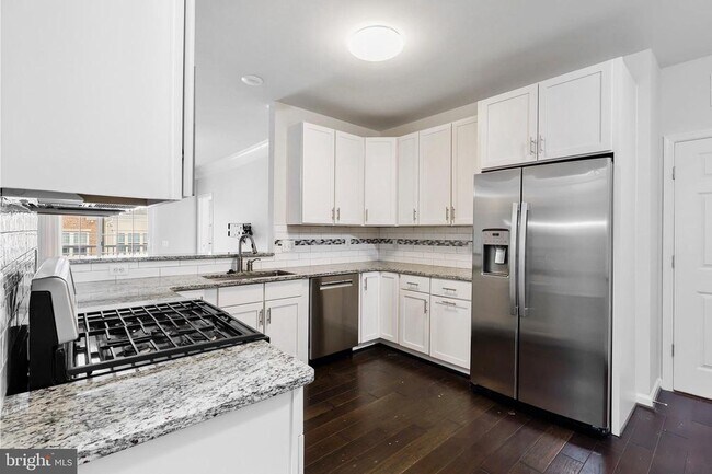 Building Photo - 20655 Hope Spring Terrace