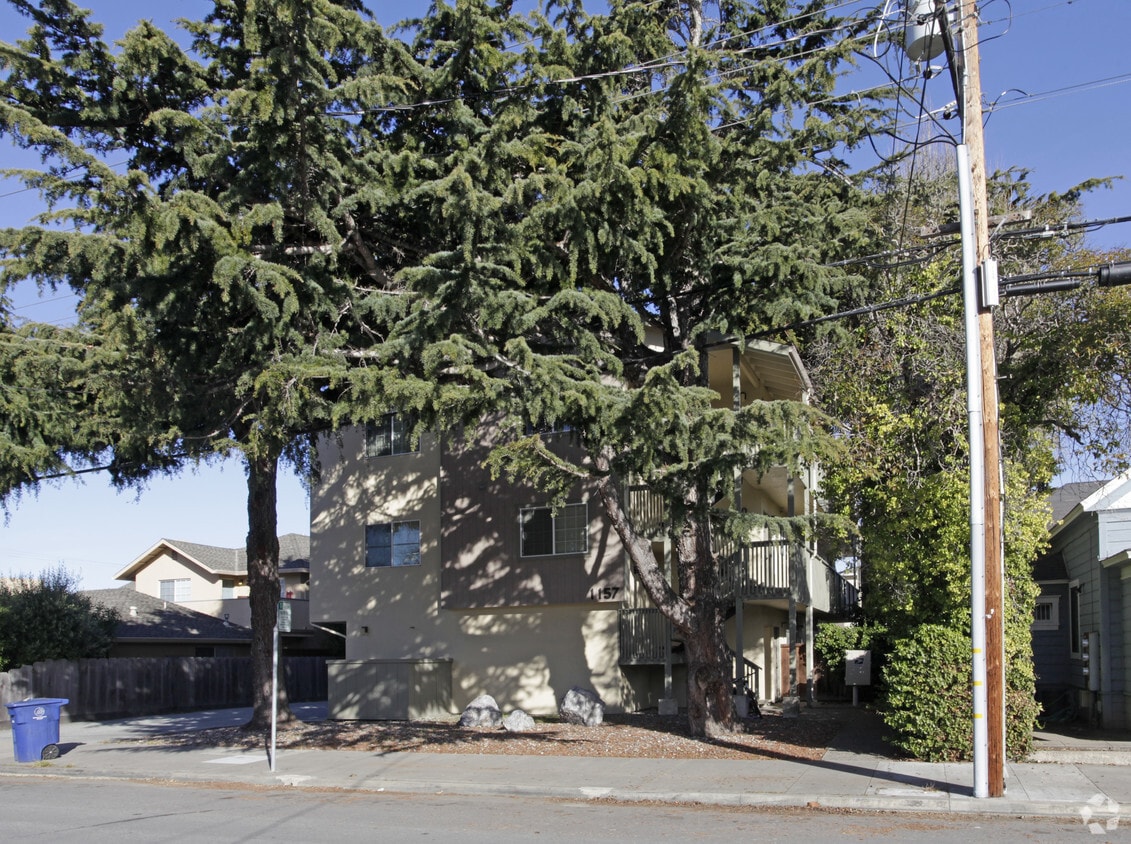 Building Photo - 1157 8th St