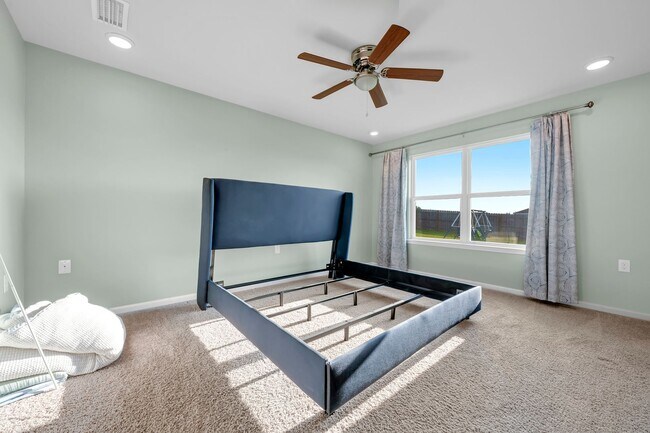 Foto del edificio - Charming 4BR / 2BA rental in desirable Daphne, AL — great neighborhood, move-in ready.