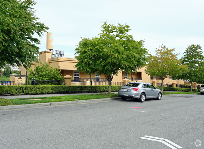 Foto del edificio - Lyons Gate Apartments