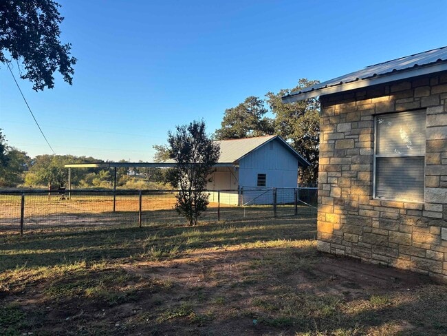 Building Photo - 118 Reed Ranch Rd