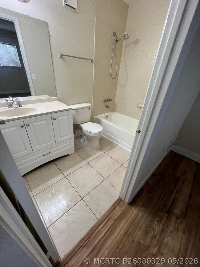 Building Photo - 9458 Palm Cir S