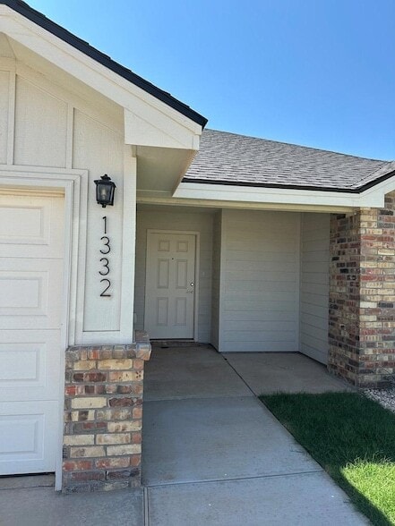 Building Photo - 1332 Bajada St