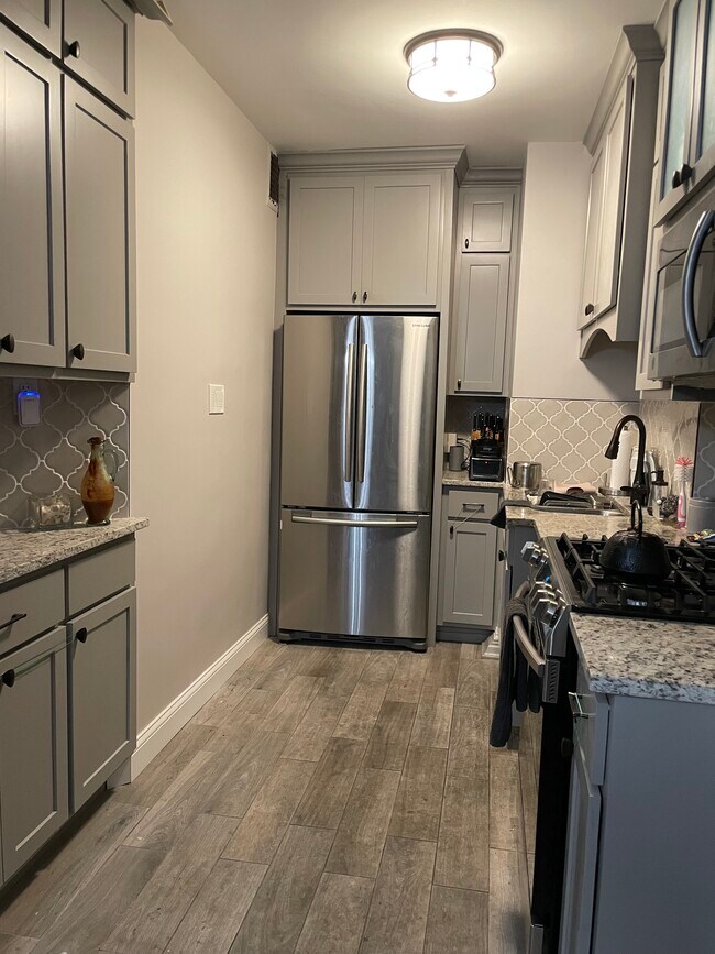 4940 S East End Ave Unit 10C, Chicago, IL 60615 Condo for Rent in