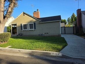 Building Photo - 11324 Whitley St