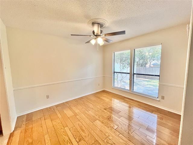 Foto del edificio - 3915 Wentworth Dr