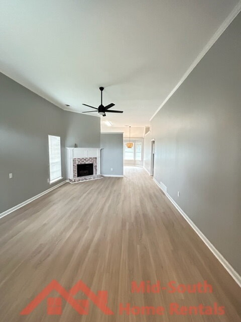 Foto del edificio - 434 N Ericson Rd