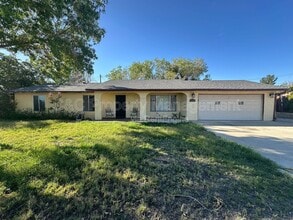 Building Photo - 14170 Montecito Pl