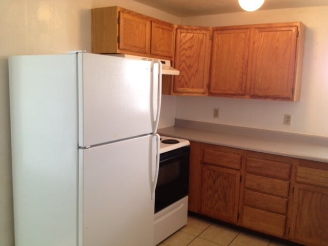 Building Photo - 355 N 400 W