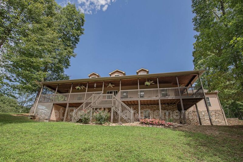 Foto principal - 306 White Cap Ln