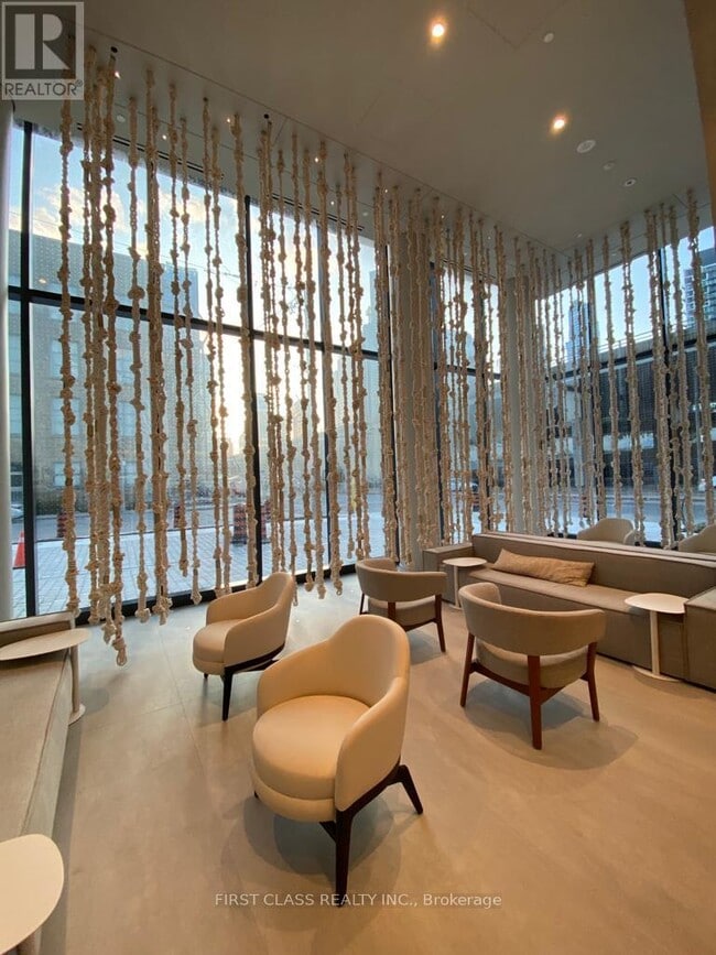 Building Photo - 55 Cooper St