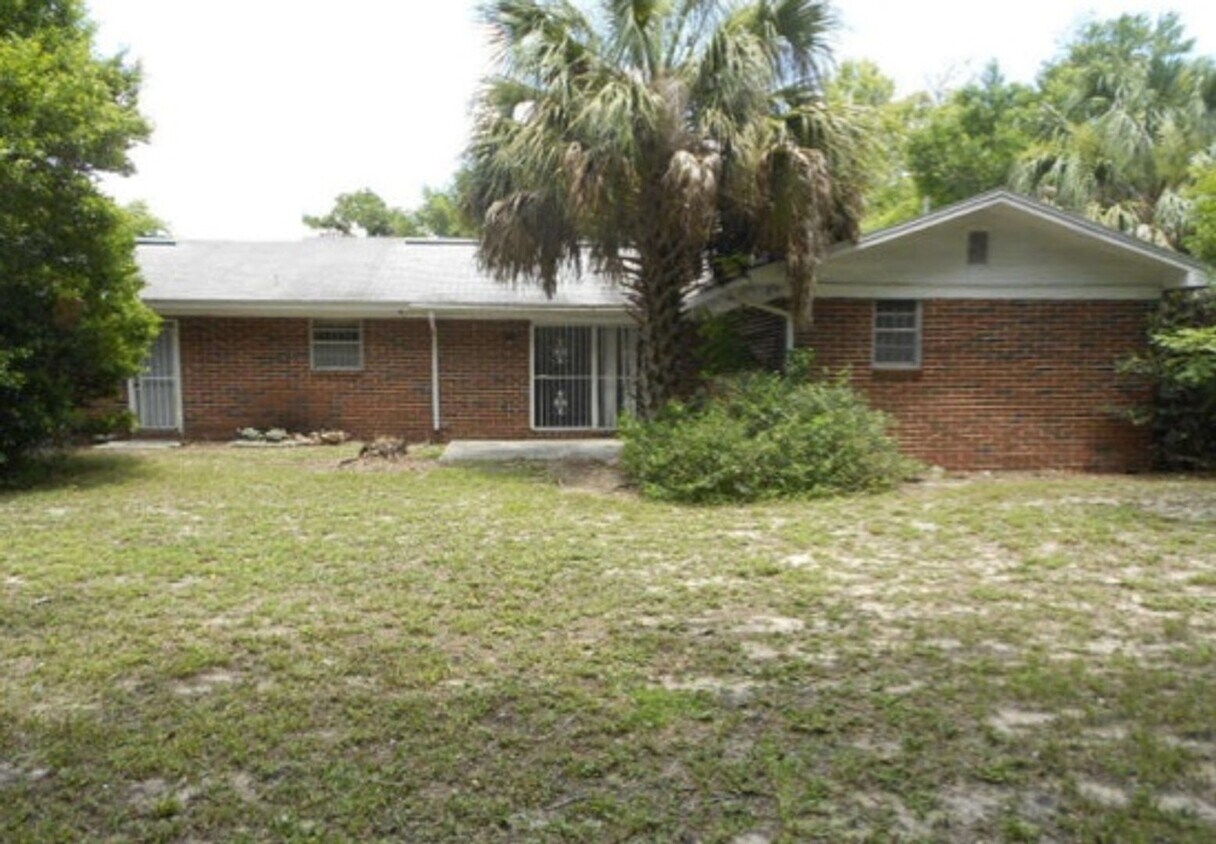 Foto del edificio - 3850 University Club Blvd