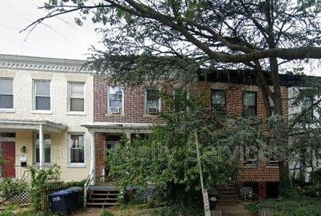 Photo - 711 14th St SE Apartment