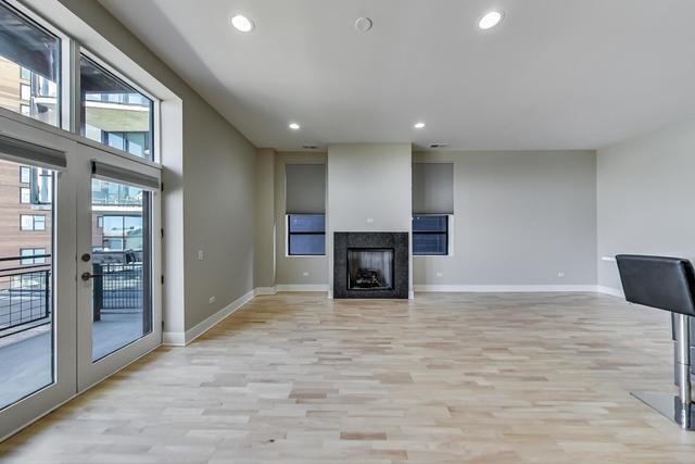 Building Photo - 725 N Aberdeen St