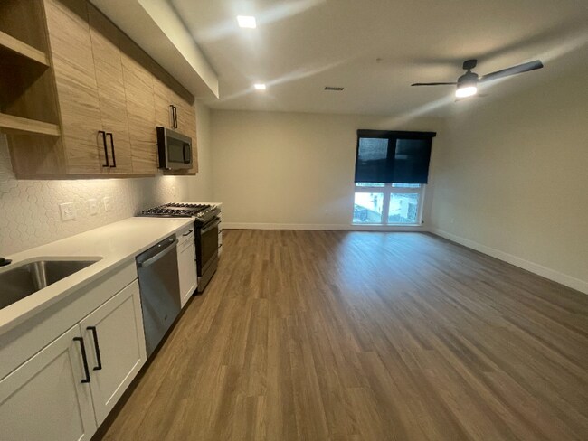 Foto del edificio - 1740 N Marion St
