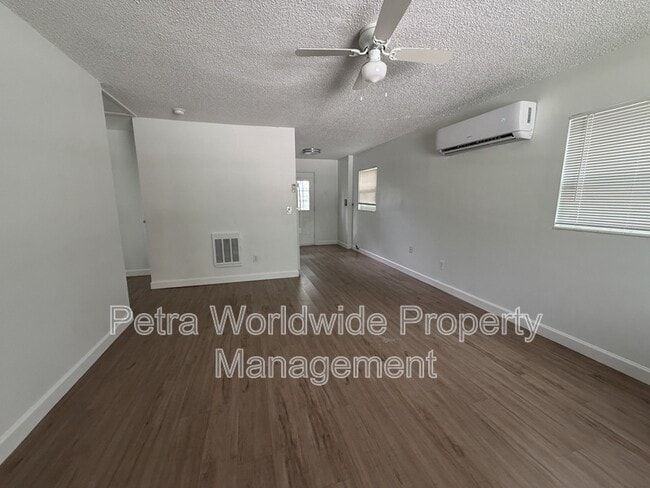 Foto del edificio - 1801 S Mellonville Ave