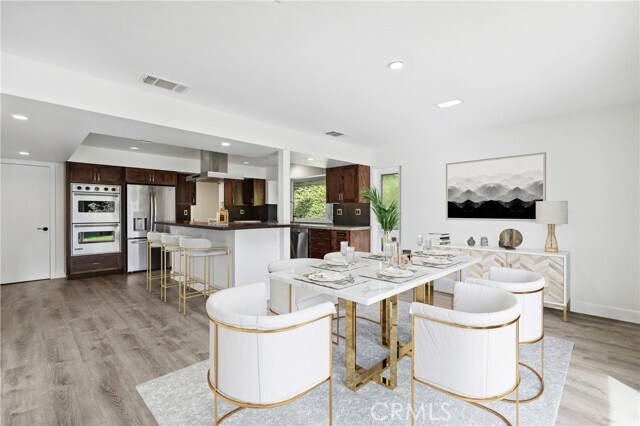Foto del edificio - 1800 Tradewinds Ln