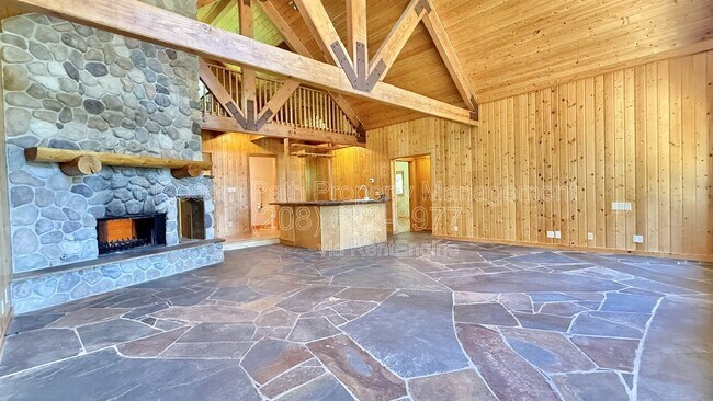 Foto del edificio - 166 Wildwood Ln