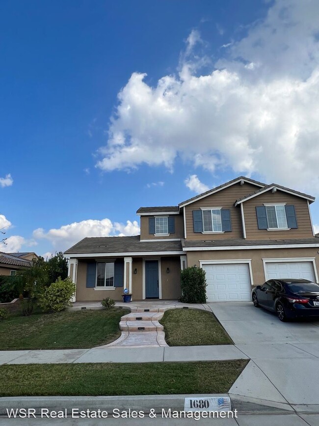 Building Photo - 5 br, 4 bath House - 1680 Taylor Ct.