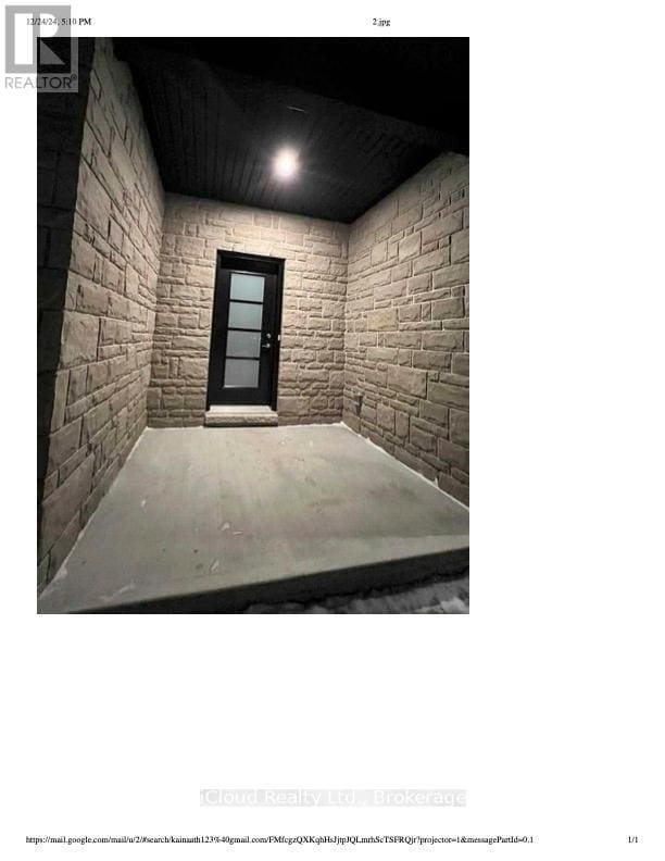 Building Photo - 95b Mayer St