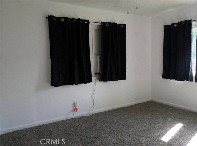 Foto del edificio - 16121 Londa Ln