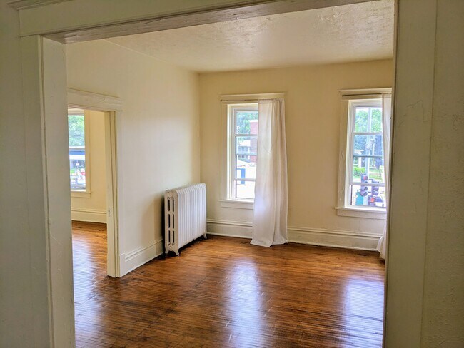 Living Room (Off Dining Room) - 639 W Main St