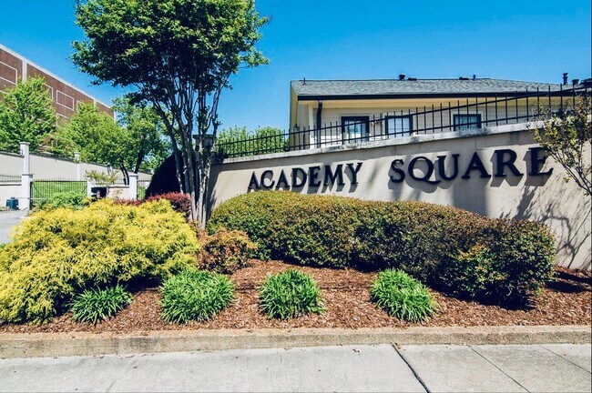 Foto del edificio - 137 Academy Sq