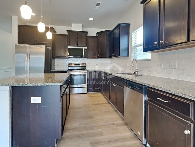 Foto del edificio - 15141 Taylor Ridge Ln